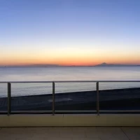 披露宴会場からの景色。夕暮れの時間帯がとても綺麗でした。