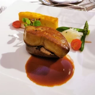 フォアグラのせ美味しかったです。