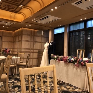お花やコーディネート次第で希望の雰囲気にできそうでした。