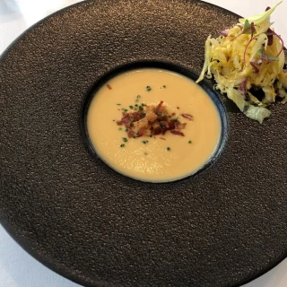 トランテアンのランチを試食しました
スープ
