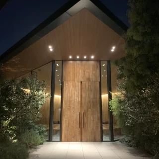 夜でも綺麗でした。