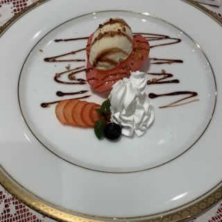 試食でいただいたデザートです。