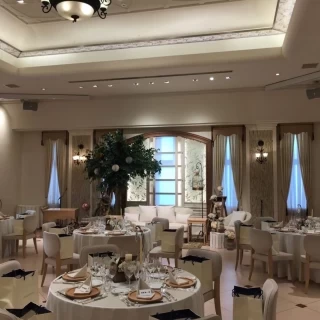 披露宴会場（アンソレイエ）