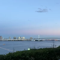 フラワーシャワーや全員写真を撮れるバルコニー