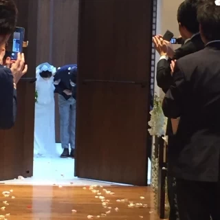退場時。