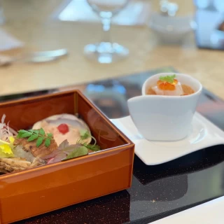 コースのお料理の一部です。