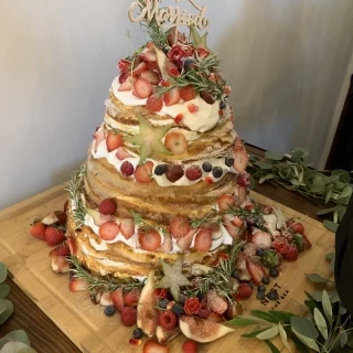 ミルフィーユのウェディングケーキ