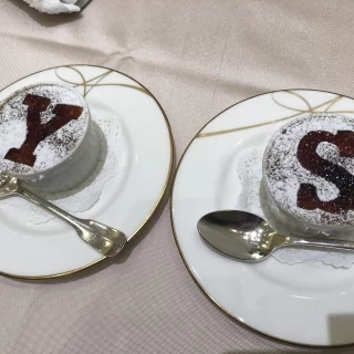 クレームブリュレです。
この味は一度食べたらまた食べたい