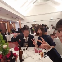 披露宴会場ゲストテーブル