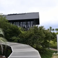 森のチャペル外観