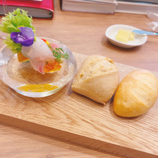 見た目もかわいいし、パンがとても美味しかったです