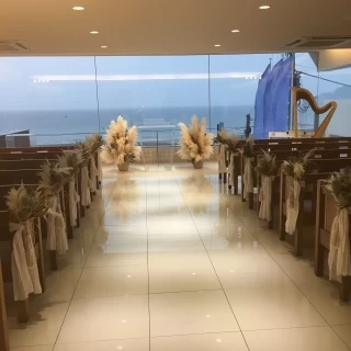 白を基調としたチャペル