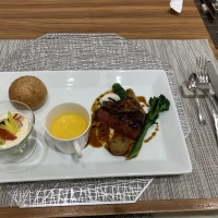 見学に行った際の試食です。