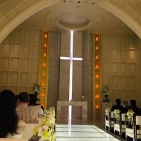 ウェディングロードがとても綺麗です。