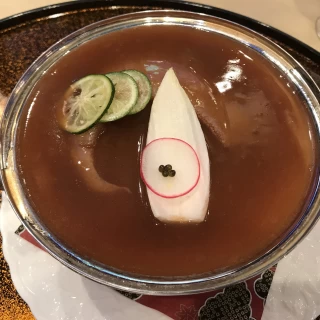 試食会で出てきたフカヒレ。ゲストの心に残ること間違いなし！