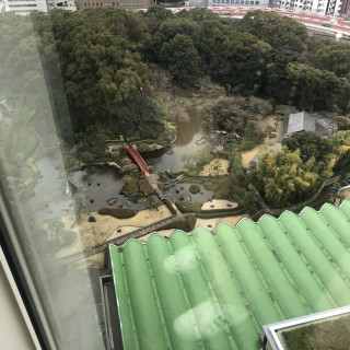 最上階から見下ろした日本庭園