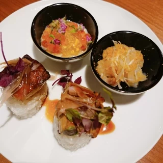 試食