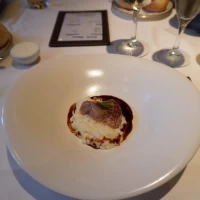お料理とテーブル