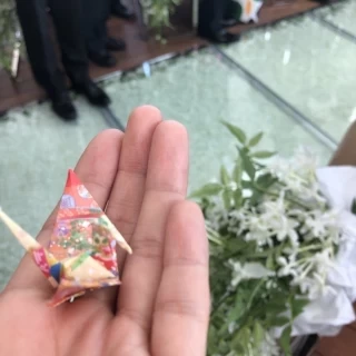 折り鶴シャワー
