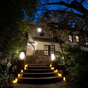 夜の外観|552577さんの旧石丸邸 GARDEN TERRACE HIROO（旧：ラッセンブリ広尾）の写真(1637508)