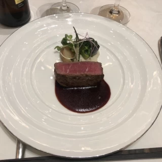 お肉料理