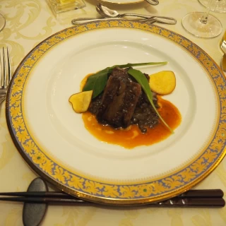 肉メイン