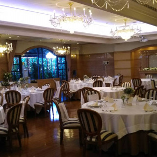 披露宴会場に入ってすぐの風景です。