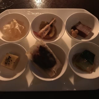 アフターディナーの前菜です。