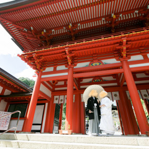 赤門でツーショット|552973さんの近江神宮の写真(1396480)