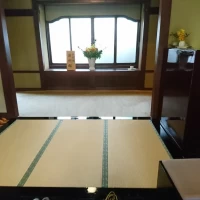 淀川邸の玄関入り口
