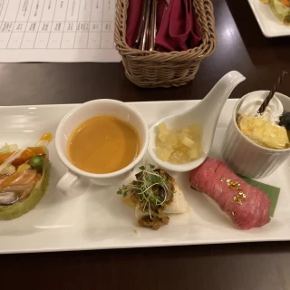 試食