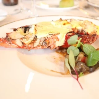 お魚料理　ロブスター