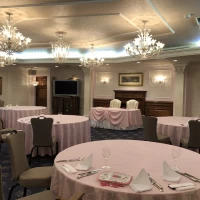 雰囲気が違う披露宴会場がありました。