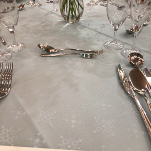 披露宴会場のテーブル|553557さんのベルフリーガーデン（営業終了）の写真(1693716)