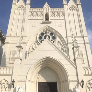 教会がゴージャス 教会のパイプオルガンが大きくて 迫力があった ステンドグラス 口コミ 評判 Notre Dame Shunan ノートルダム周南 ウエディングパーク