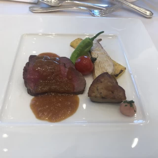 試食