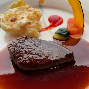 メインのステーキです。ソースもとても美味しかったです。|553692さんの東武ホテルレバント東京の写真(944954)