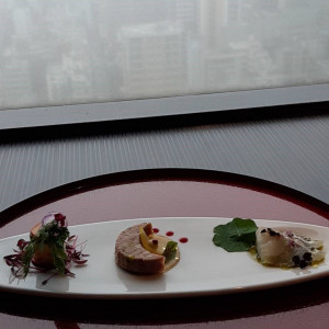 晴れていればスカイツリーを見ながら食べられます。|553692さんの東武ホテルレバント東京の写真(944947)