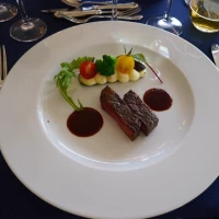 お肉料理
