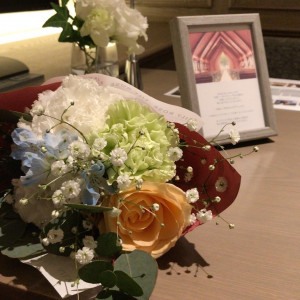 プランナーさんとお話した場所です。生花の花束をいただきました|554097さんの京都ノーザンチャーチ北山教会の写真(950947)