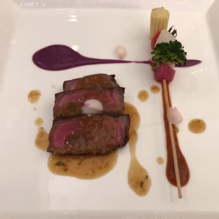 メイン