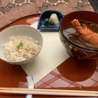 鯛の塩釜焼きごはんと、伊勢海老の味噌汁