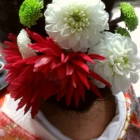 お花屋さんで作って頂きました