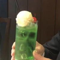 ドリンクのメロンソーダ