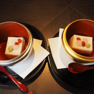 胡麻豆腐（鈴の器の中）