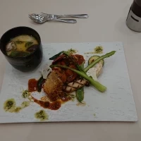 ワンプレートでの試食でした。