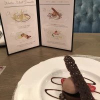 ガストが当日4つのメニューから選べるそうです。