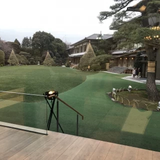 お庭が広く、冬でも緑がきれいです