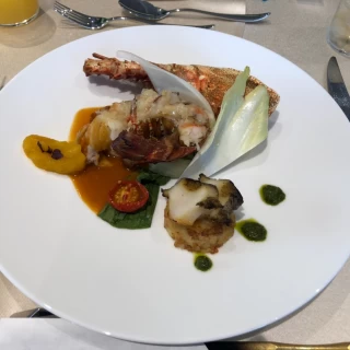 料理とソースの相性が良かったです。