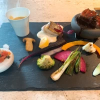 カニとアボカドとリンゴの前菜
安納芋のポタージュが特に美味